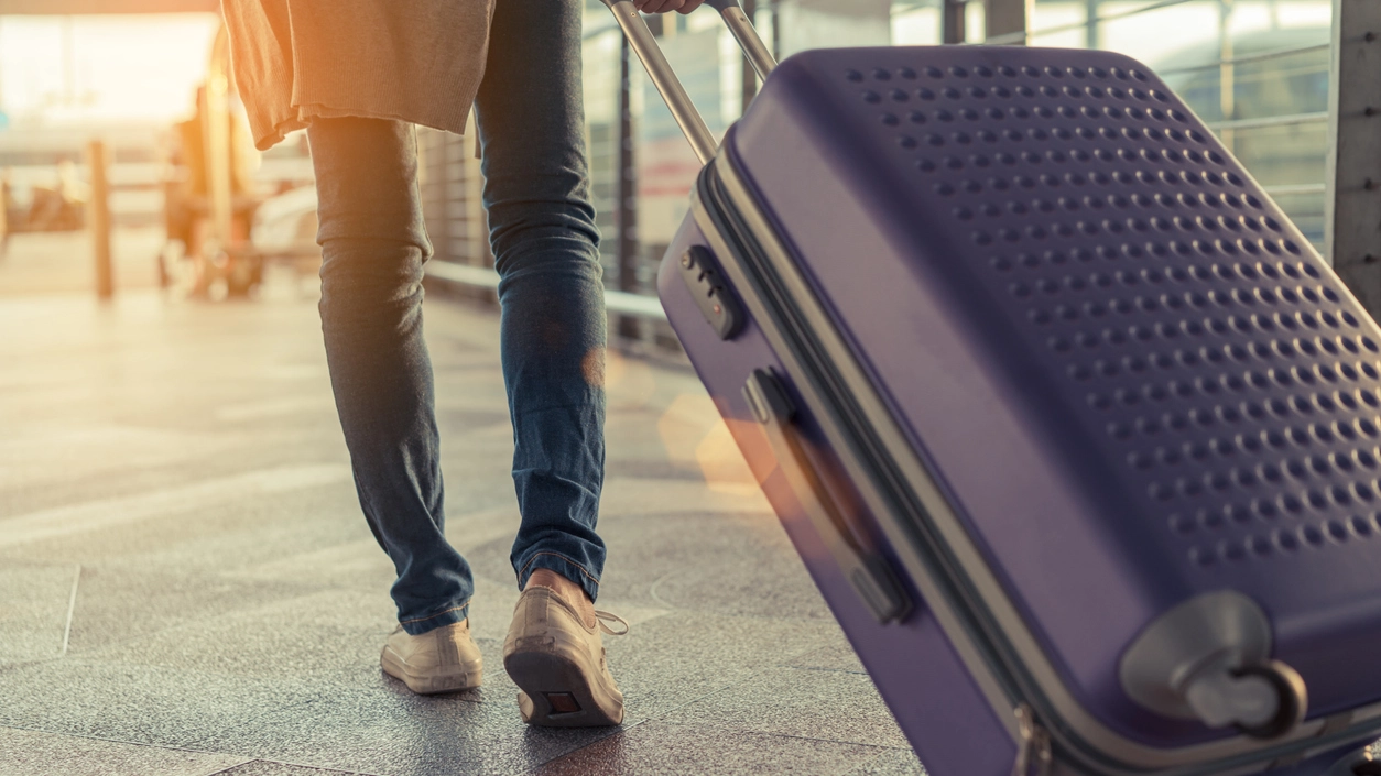 Come comportarsi in caso di inconvenienti con la valigia: le pratiche da seguire e cosa sapere in anticipo