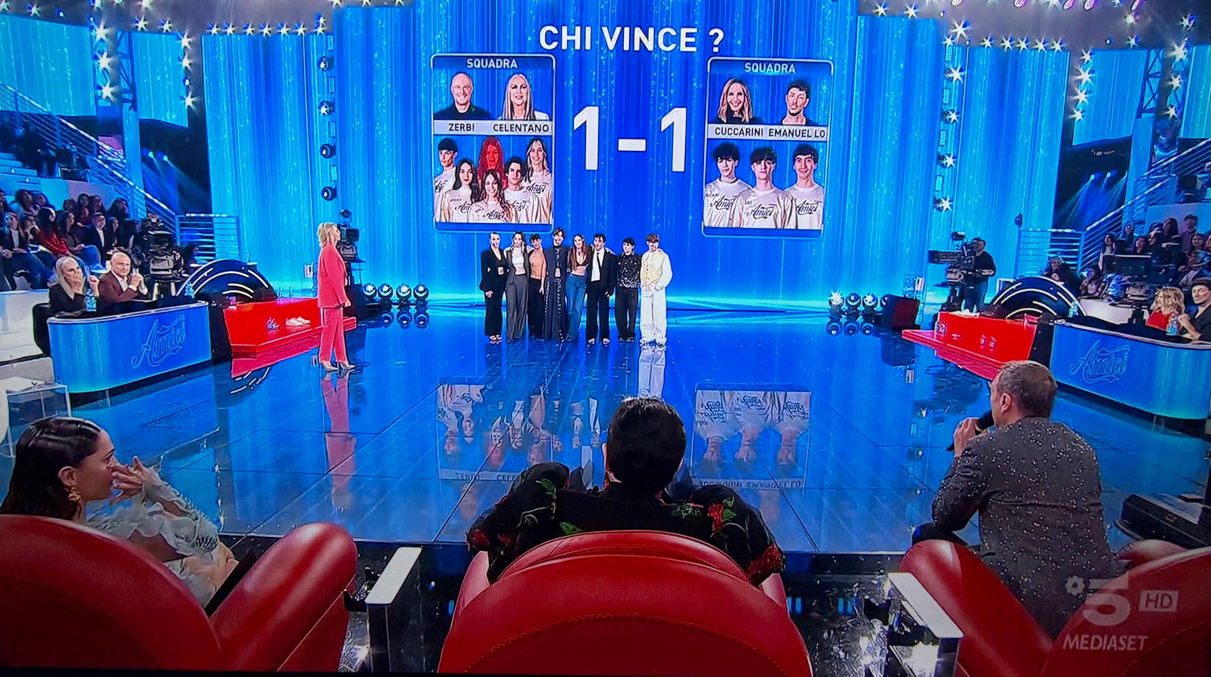 Serale Amici terza puntata: eliminato e polemiche Serale Amici terza puntata: eliminato e polemiche