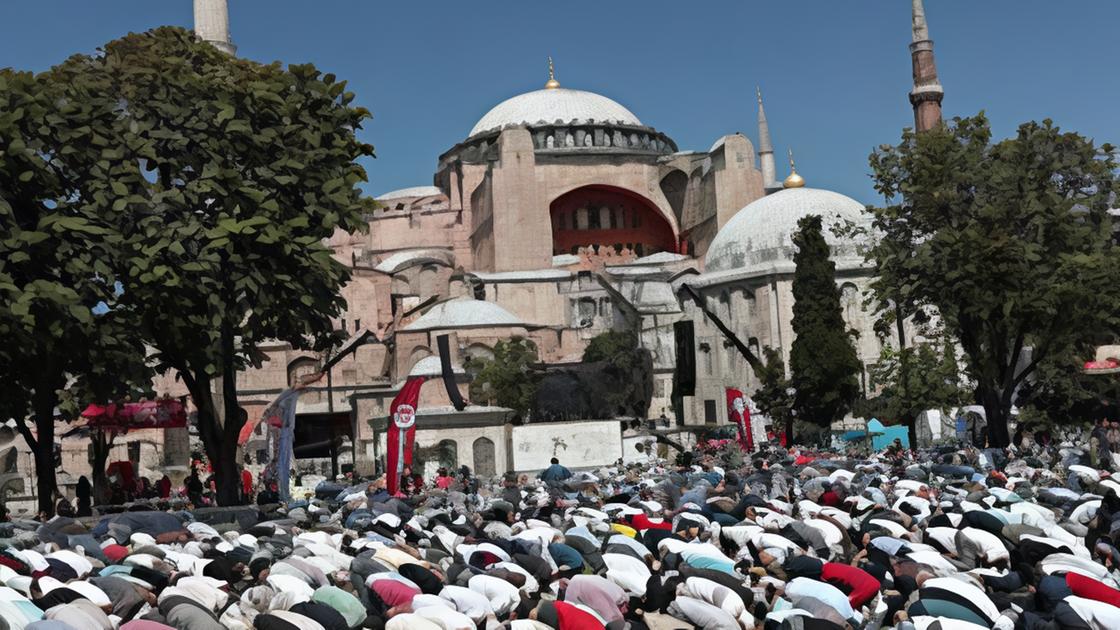 Arte, fede e Islam: la “nuova“ Santa Sofia