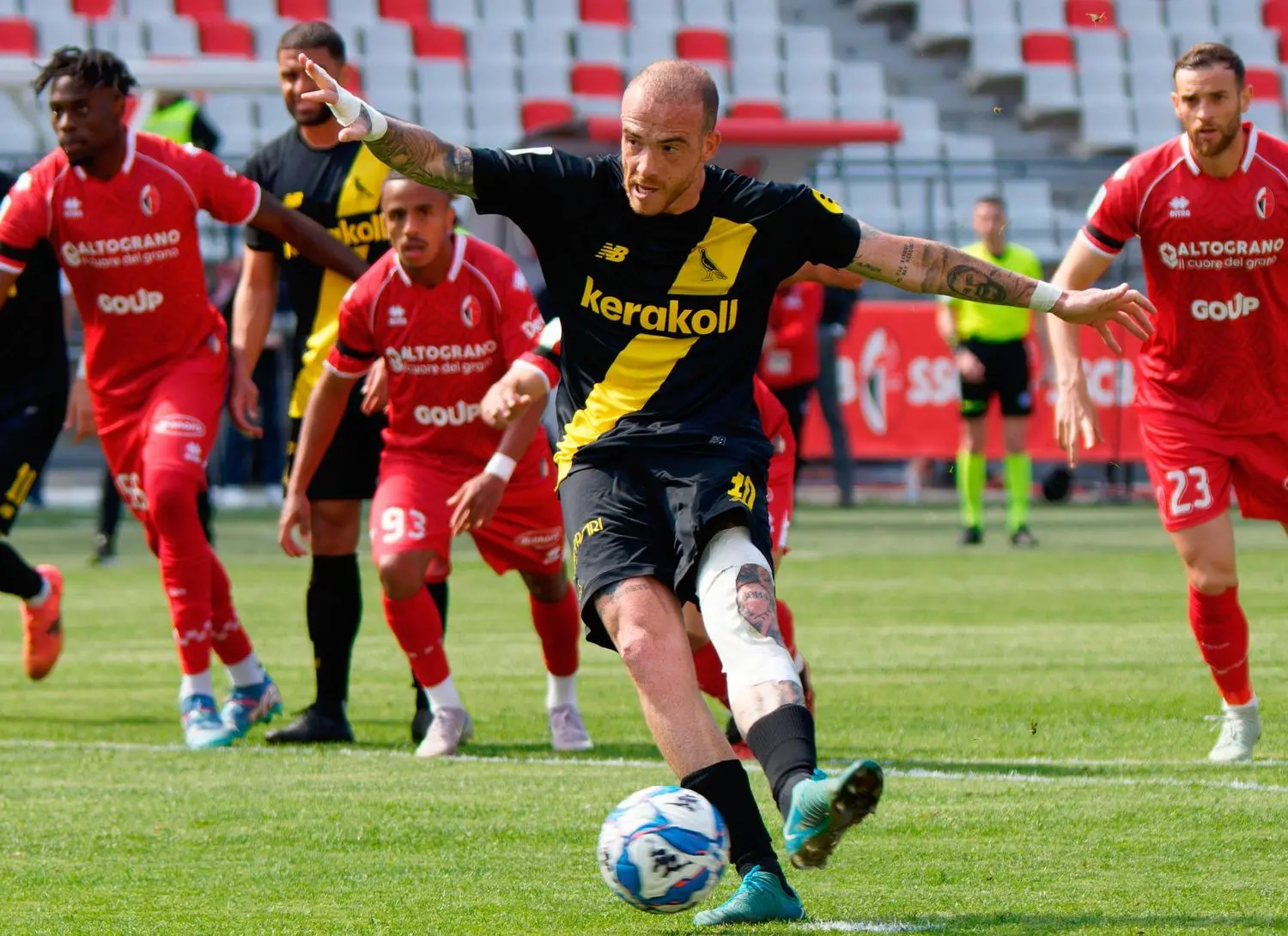 Modena Calcio: Strategie di Mercato e Sfide per il Nuovo Tecnico Catellani