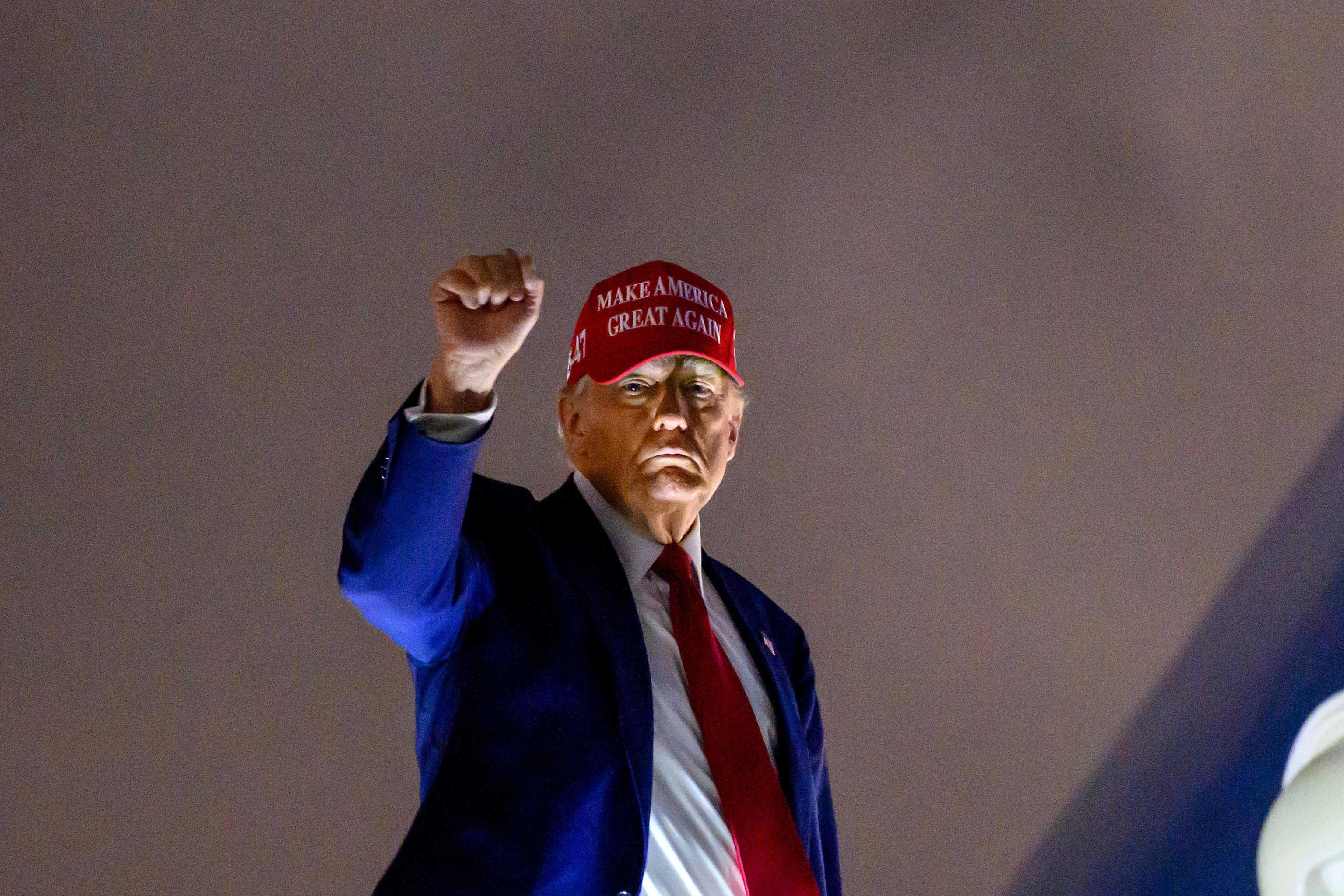 classe operaia da Quotidiano.net La classe operaia non è andata in paradiso E cerca asilo da Trump