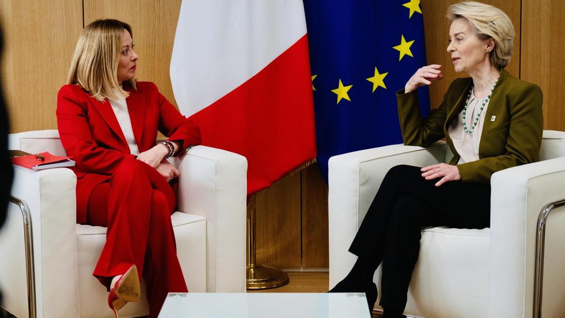 Giorgia Meloni da Quotidiano.net Giorgia Meloni | Prudenza sui dazi Lagarde prevede contrazione Pil