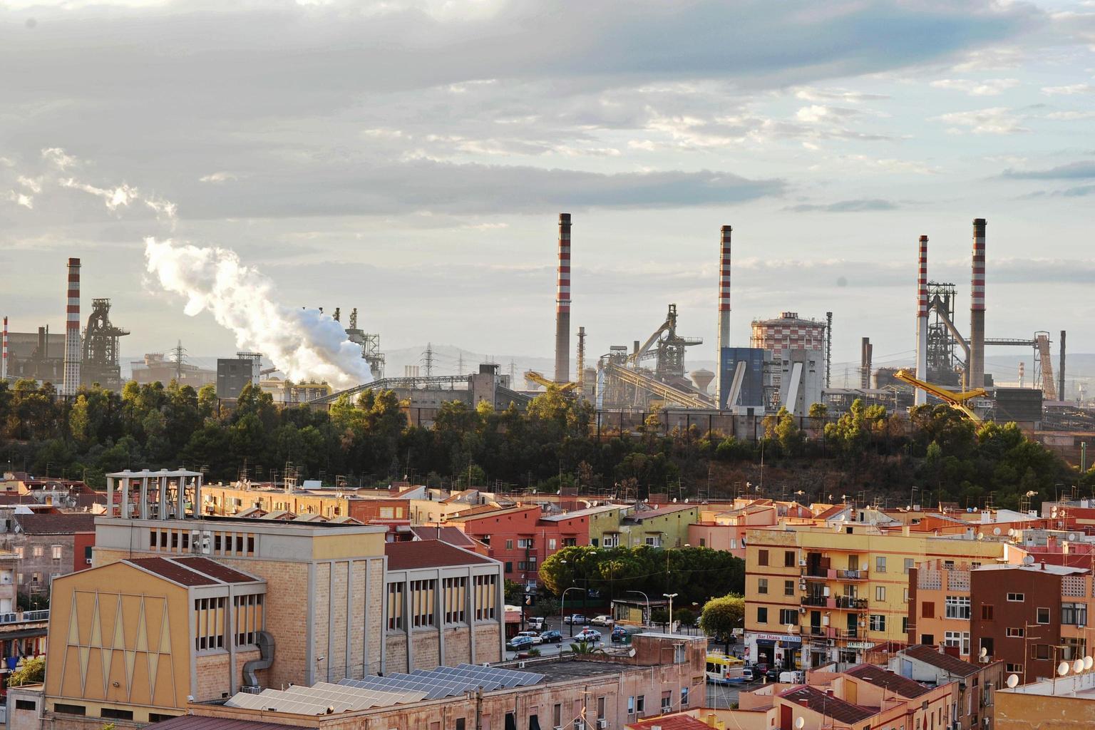 siderurgia 200 milioni di euro per adi e nuove norme su investimenti esteri