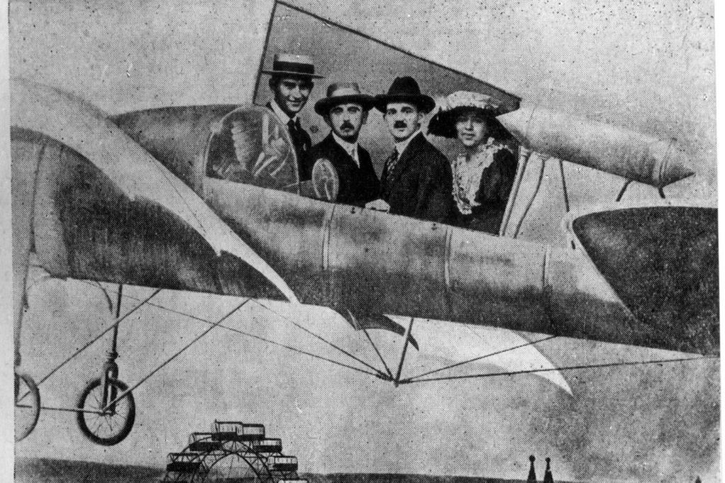 Kafka e il volo aereo, in una immagine del Museo di Praga