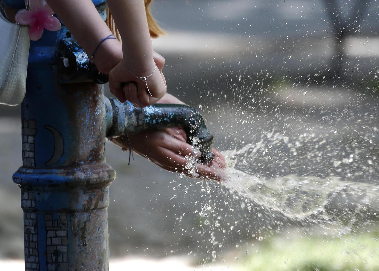 Settimana di caldo estremo in Italia: temperature record a Milano, Roma e Firenze Settimana di caldo estremo in Italia: temperature record a Milano, Roma e Firenze