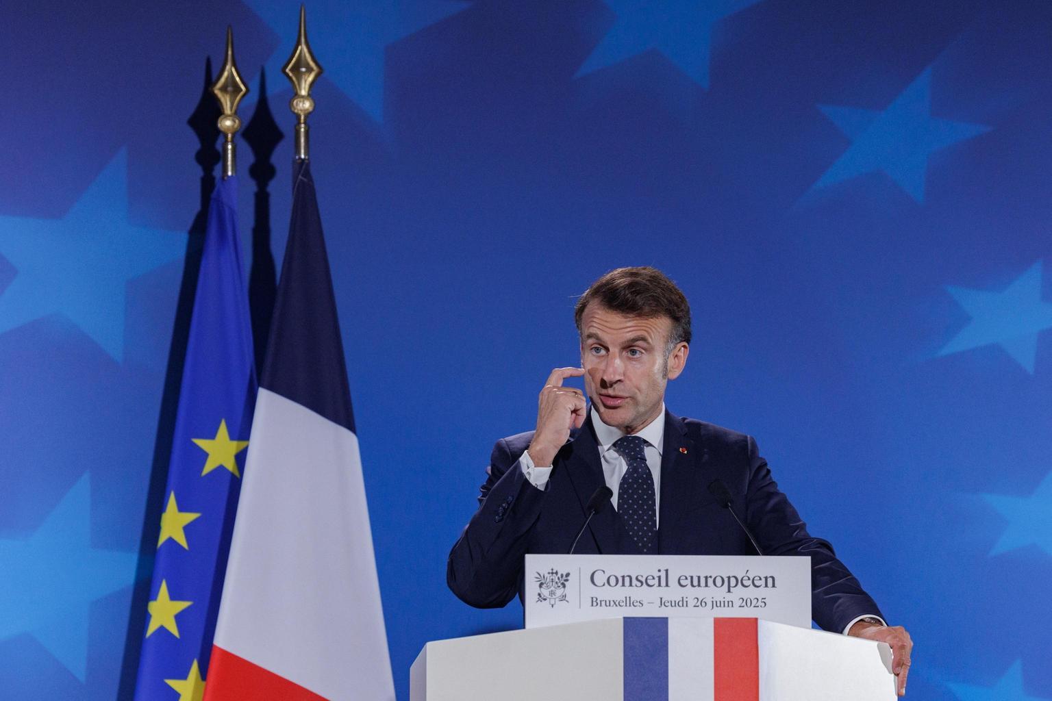 Macron, ritiro Iran da accordo nucleare scenario peggiore Macron, ritiro Iran da accordo nucleare scenario peggiore