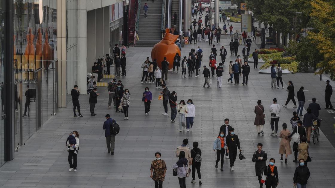 Cina: +5,3% il Pil del primo trimestre, batte le attese