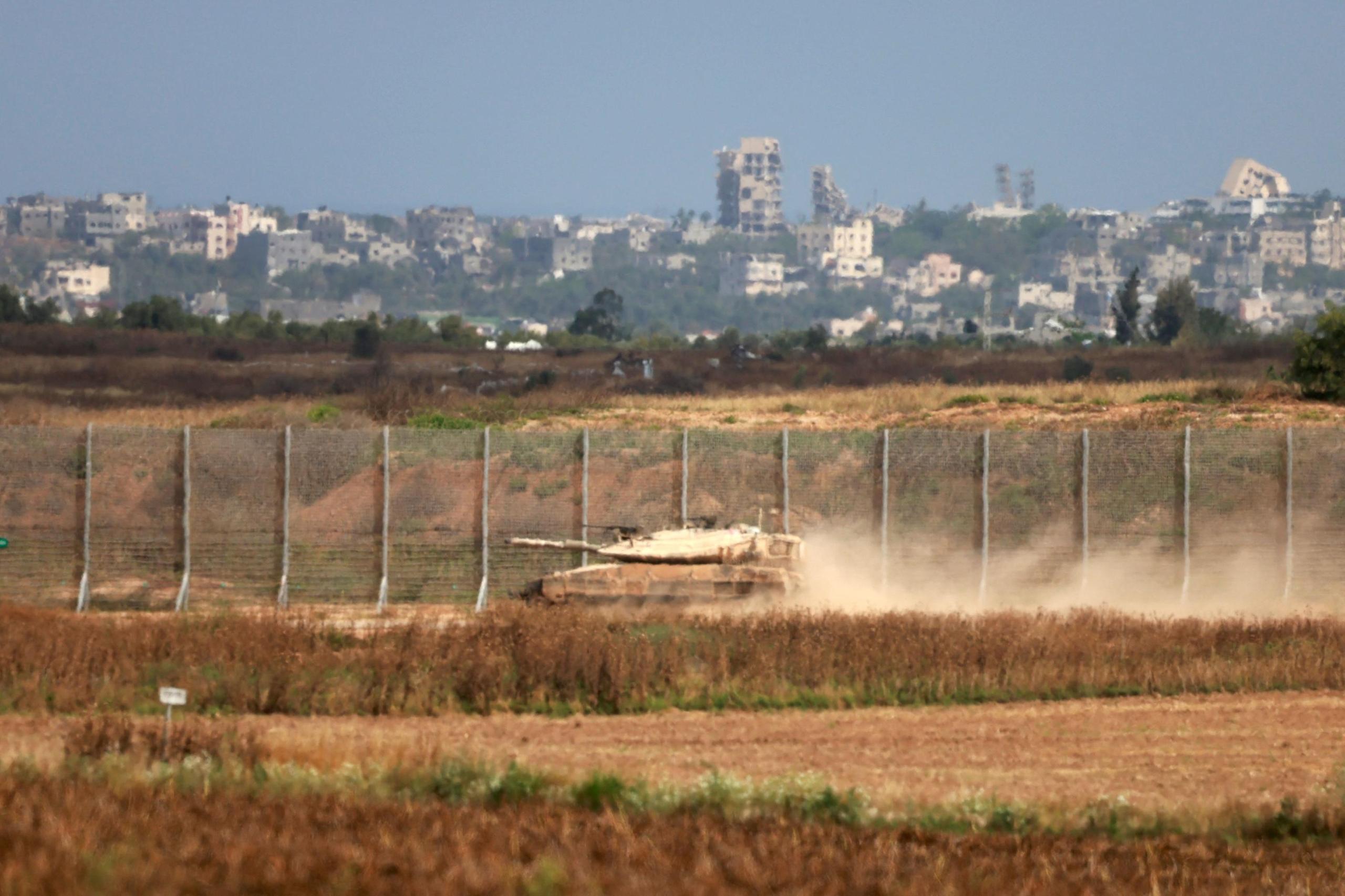 Israele: avanti con operazioni a Rafah per portare a casa gli ostaggi. Il sindaco di New York a Roma: “Distruggiamo Hamas”