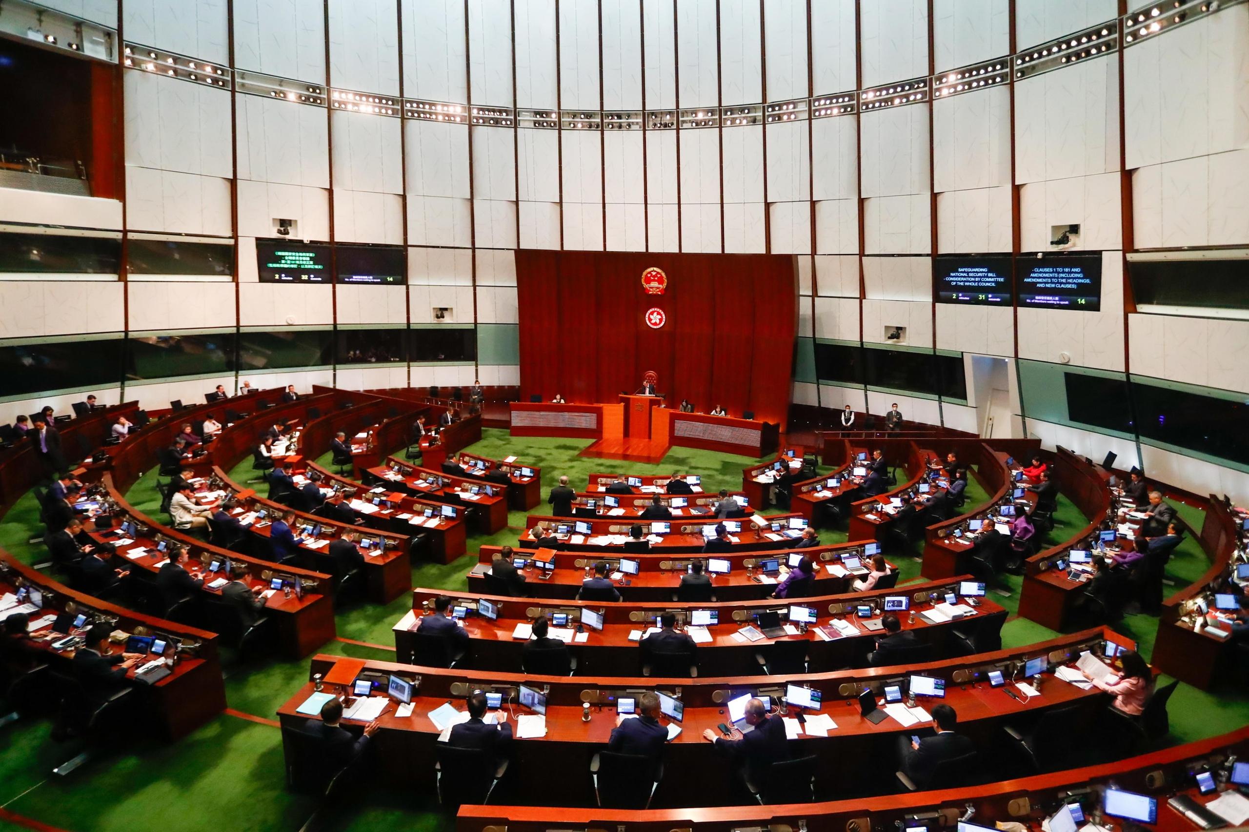 Hong Kong, approvata la legge sulla sicurezza nazionale. Previsto l’ergastolo per “insurrezione”