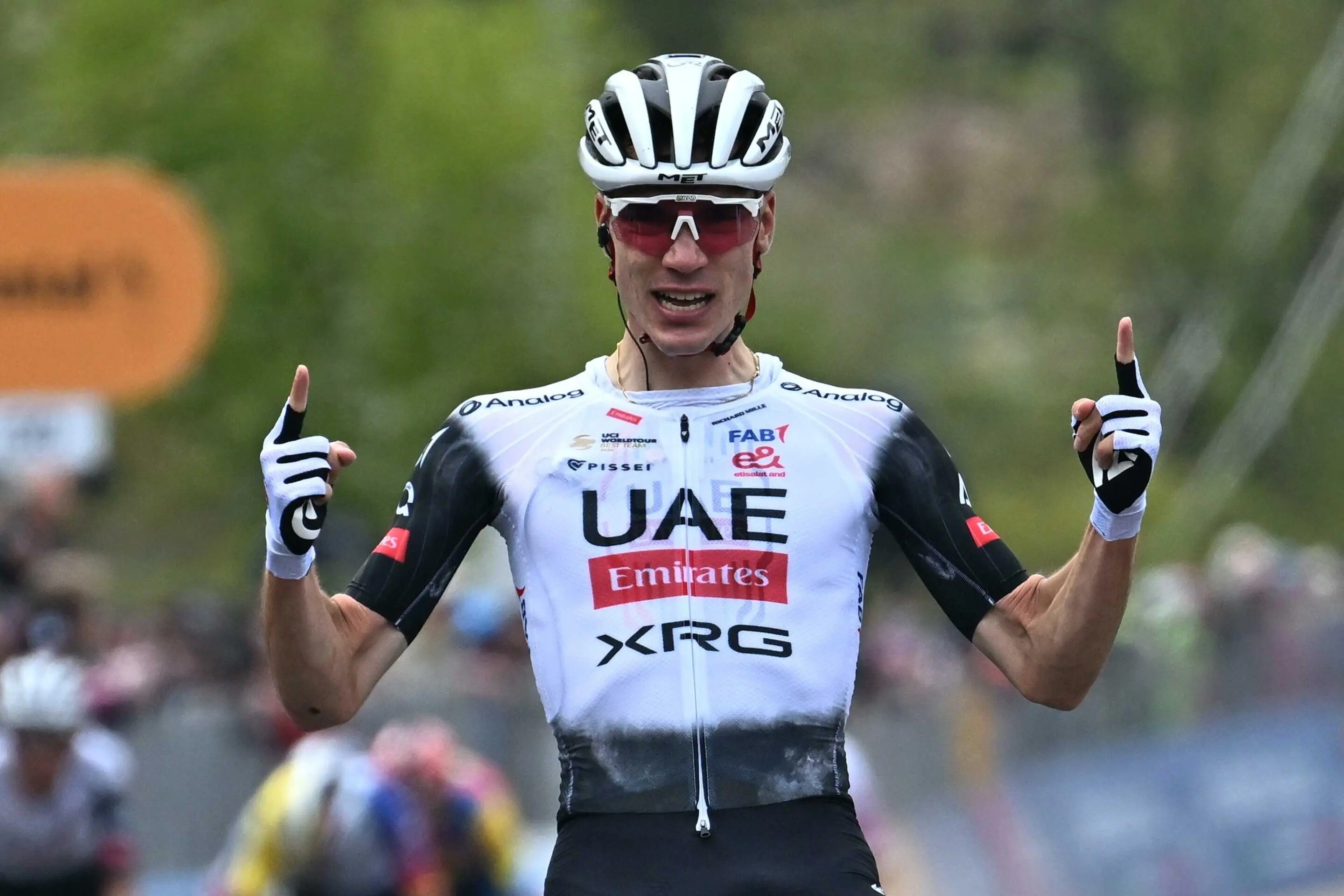 Giro d'Italia 2025, Ayuso: "Importante vincere, ma ancora di più mandare un segnale"