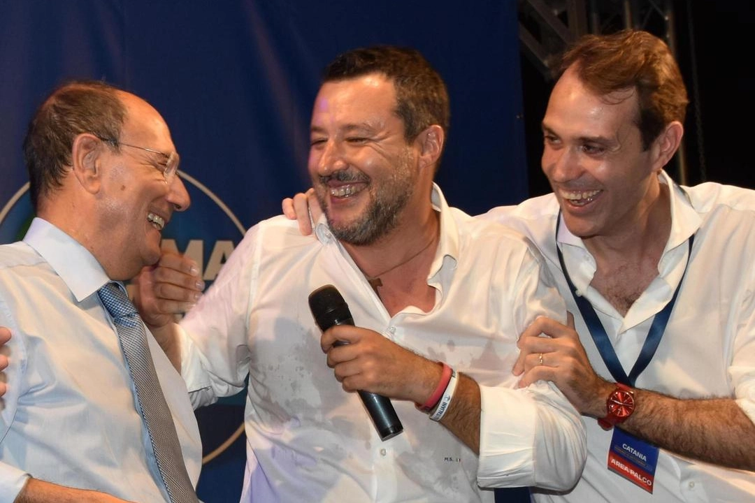 Schifani, Salvini e Luca Sammartino durante la campagna del 2022
