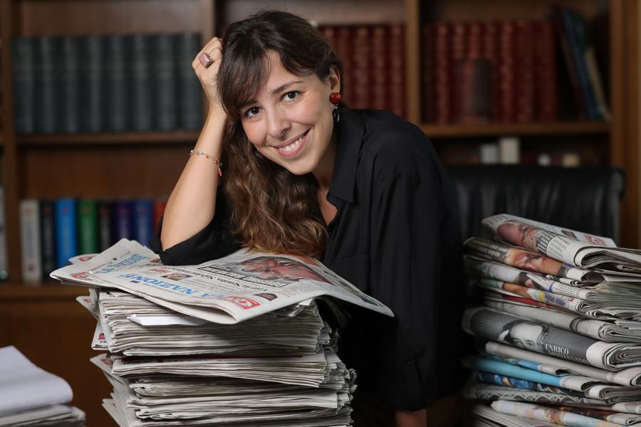 “La verità è un fuoco”: viaggio nei sentimenti alle radici di un segreto “La verità è un fuoco”: viaggio nei sentimenti alle radici di un segreto