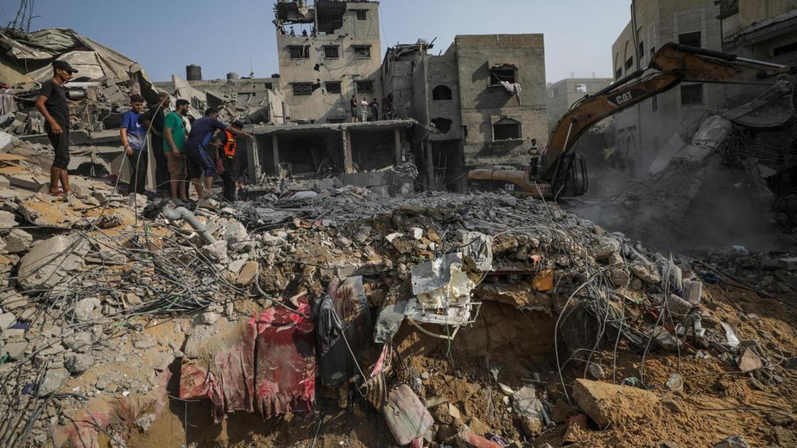 Sette morti e diversi feriti in un raid di Israele su Gaza