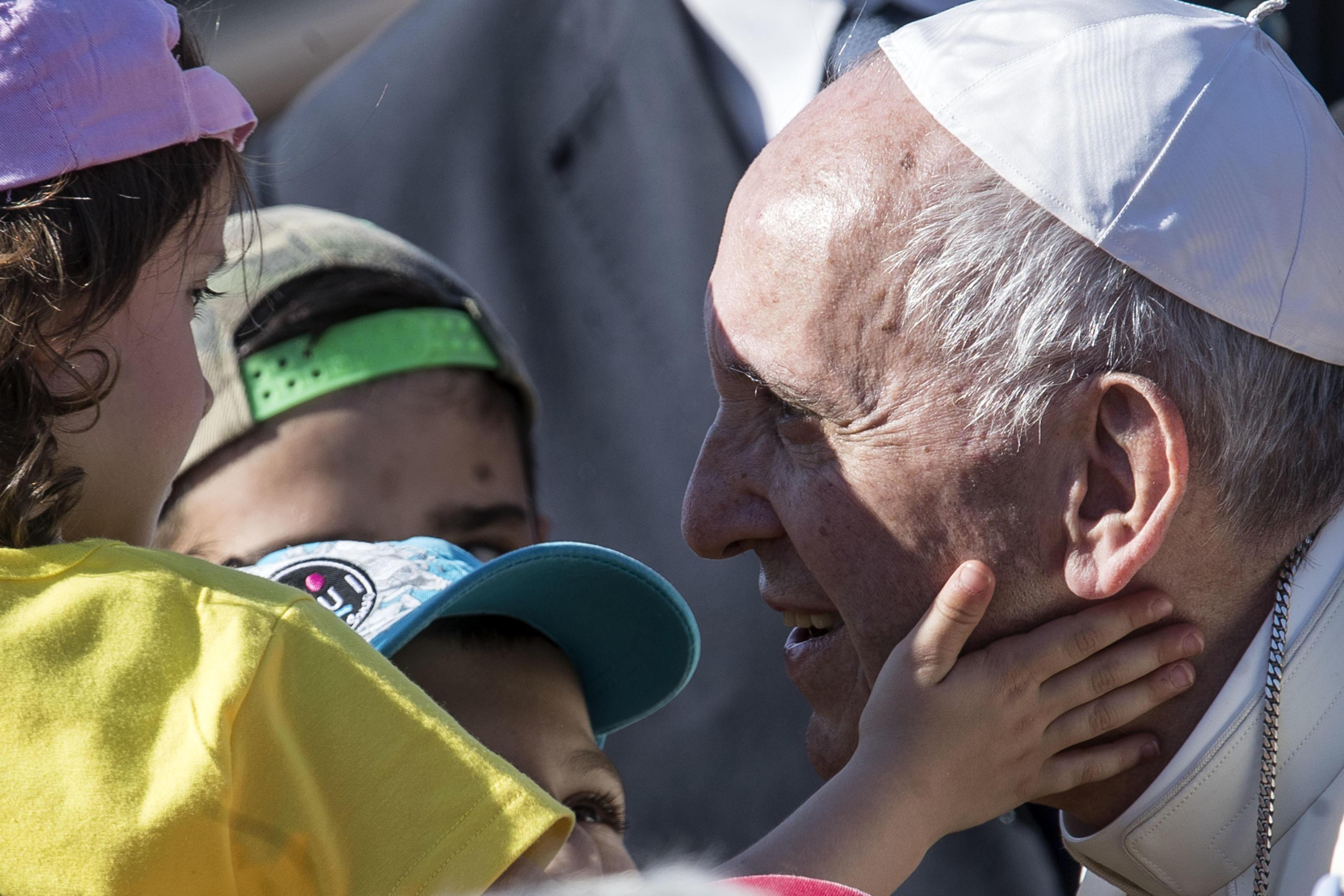 Papa Francesco, anche Trump ai funerali. “Sarò a Roma con Melania”. Conclave dopo il 5 maggio Papa Francesco, anche Trump ai funerali. “Sarò a Roma con Melania”. Conclave dopo il 5 maggio