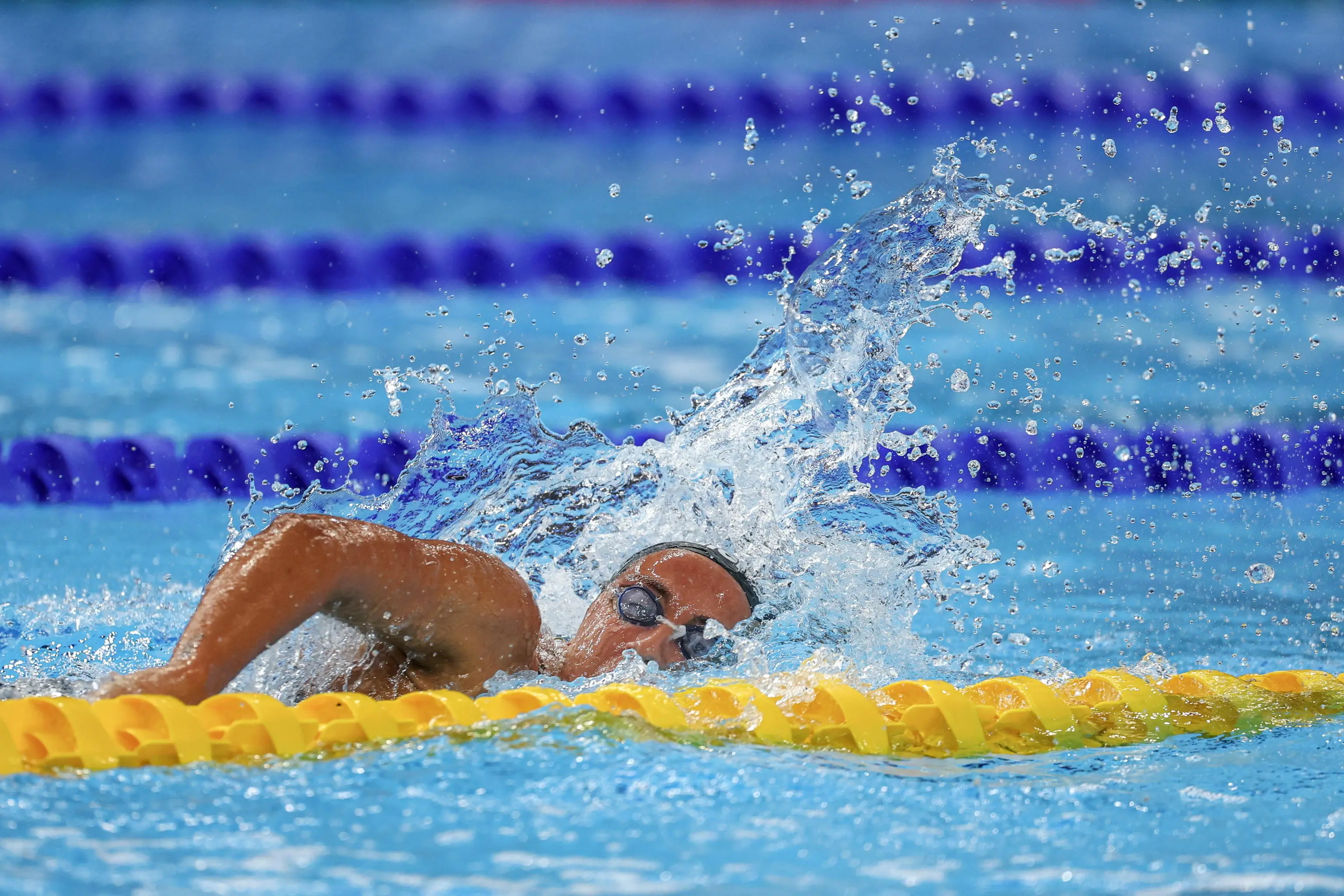 Mondiali di nuoto 2025, i risultati di oggi dell'Italia: argento per Quadarella e Ceccon