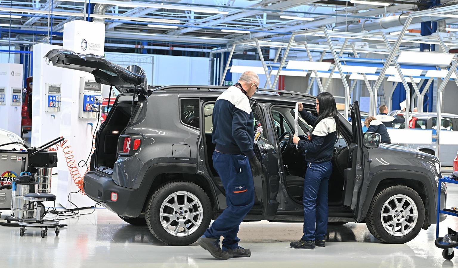 Prometeia, Pil verso frenata a 0,1% nel secondo trimestre Prometeia, Pil verso frenata a 0,1% nel secondo trimestre