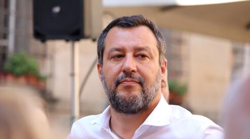 Mps al centro del risiko. Salvini e la Lega esultano: “Ci credevamo solo noi” Mps al centro del risiko. Salvini e la Lega esultano: “Ci credevamo solo noi”