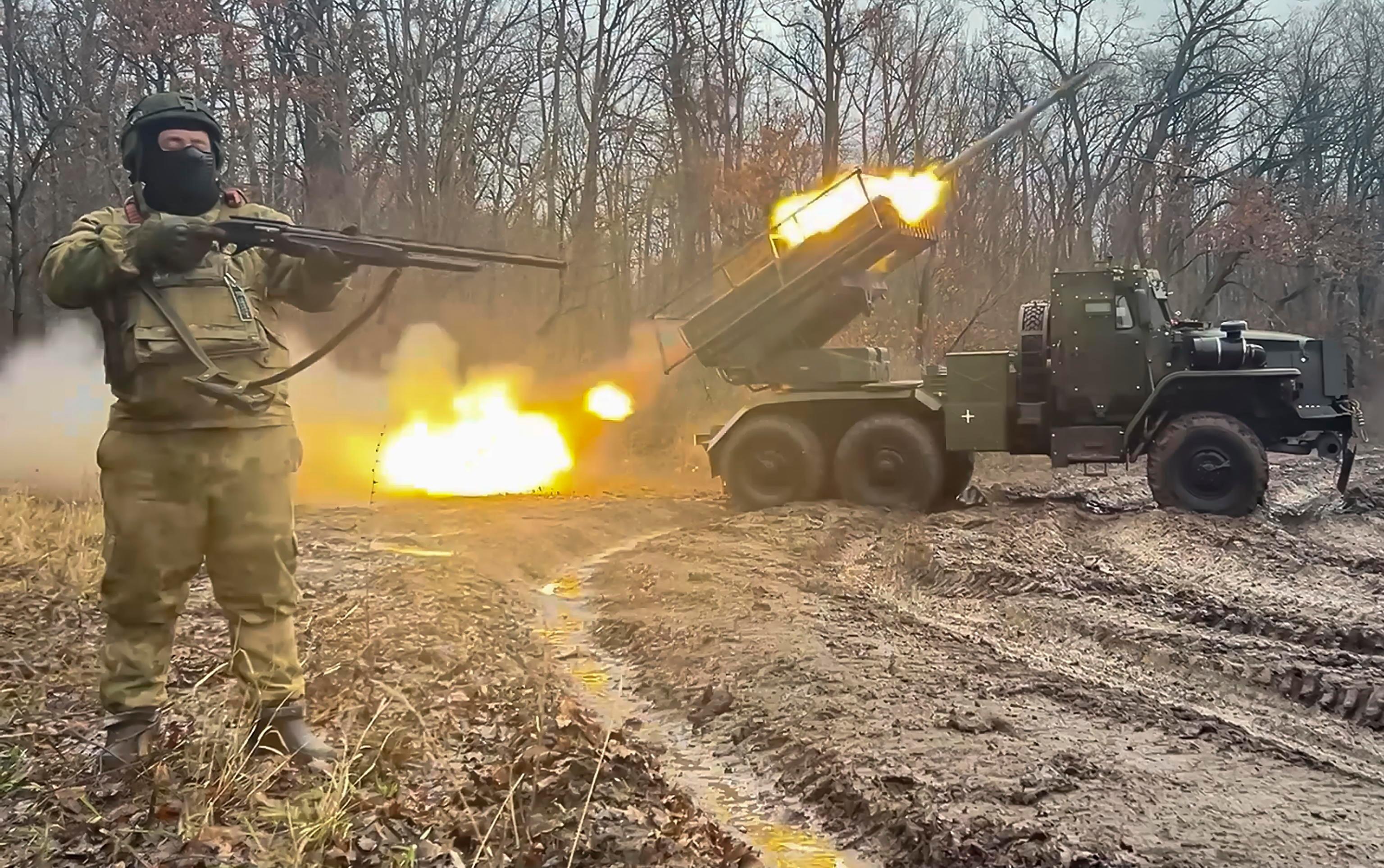 Tregua cessata da Quotidiano.net Tregua cessata Kiev sotto attacco bombardamenti russi su tutta l’Ucraina