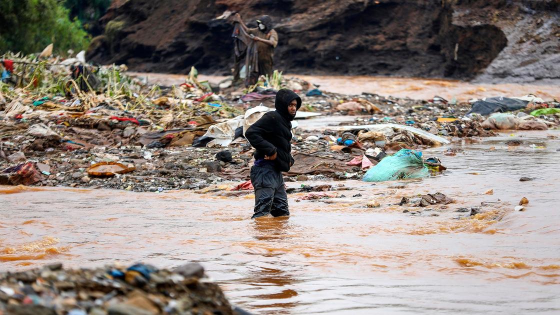 Inondazioni in Kenya, crolla una diga a nord di Nairobi: almeno 40 morti