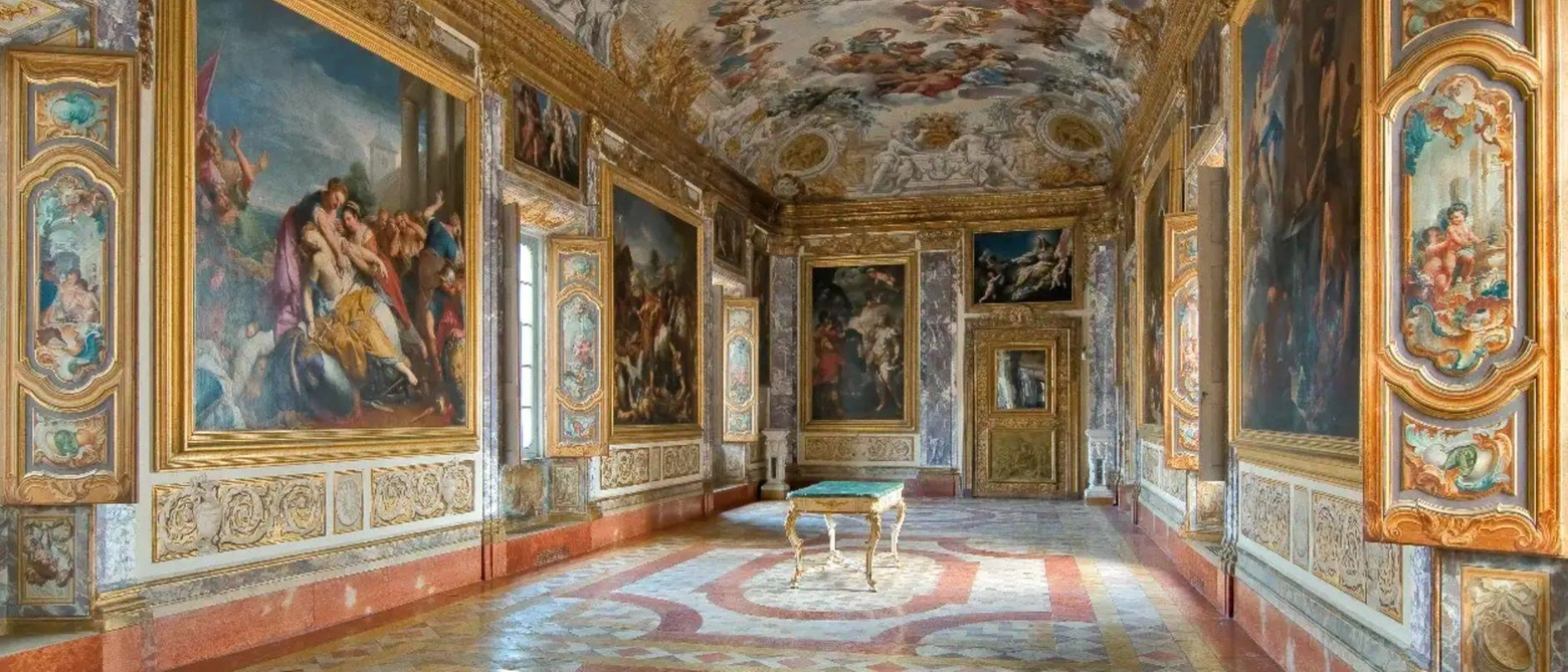 Nel cuore della città di Macerata sorge lo splendido Palazzo Buonaccorsi del 1718 che oggi ospita le collezioni civiche, ovvero...