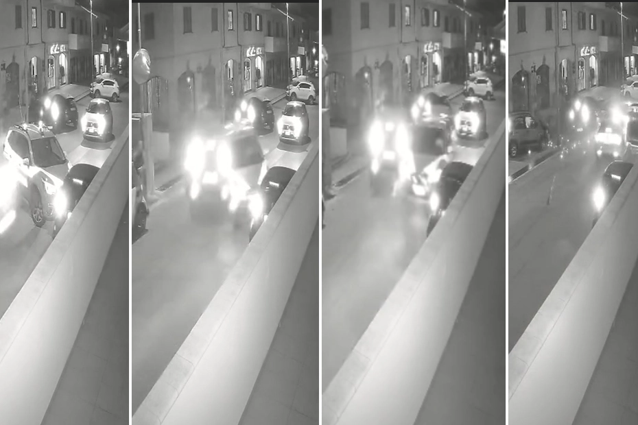 Lo schianto dell'auto in fuga per le vie del quartiere di Catona a Reggio Calabria