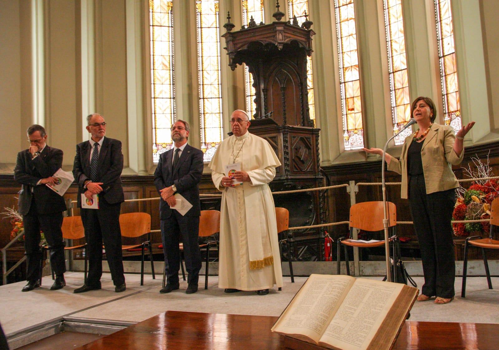 Papa Francesco, quella storica visita e la richiesta di perdono alla Chiesa protestante valdese Papa Francesco, quella storica visita e la richiesta di perdono alla Chiesa protestante valdese
