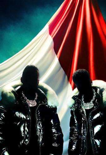 Sfera Ebbasta e Shiva scalzano Lucio Corsi Sfera Ebbasta e Shiva scalzano Lucio Corsi