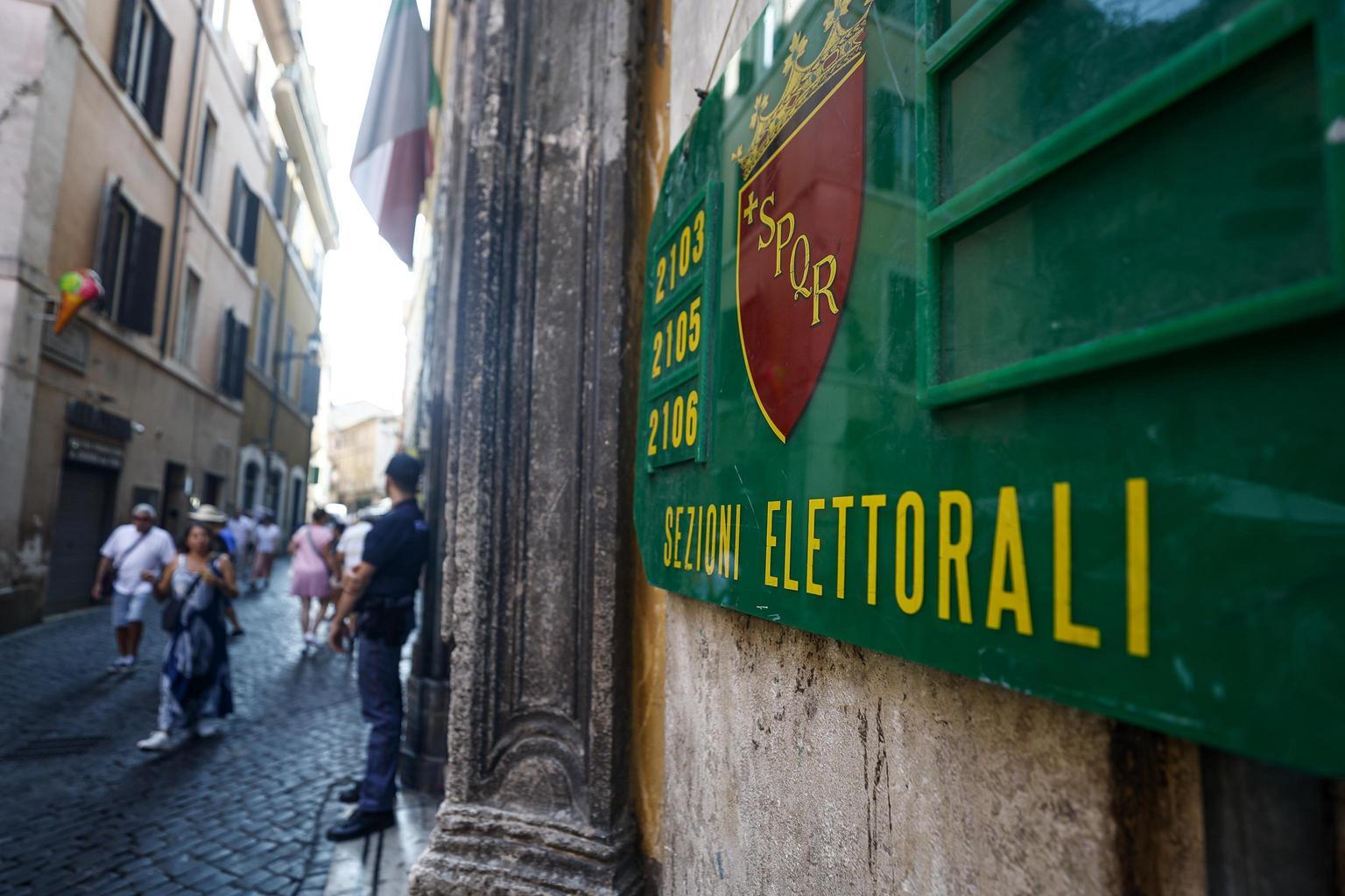 50 mila italiani firmano per abolire il quorum nei referendum abrogativi