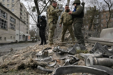 Strage a Mosca, ex agente dell’Interpol: “Chip nel cervello degli attentatori”. La Russia a Kiev: “Estradare capo degli 007 Malyuk”