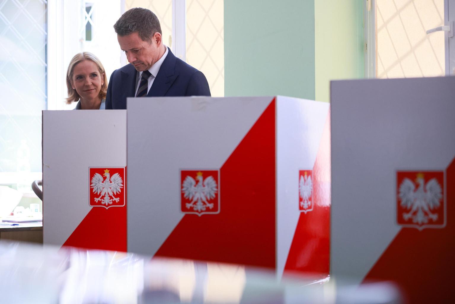 rafal trzaskowski in vantaggio nei primi exit poll delle presidenziali a varsavia da Quotidiano.net rafal trzaskowski in vantaggio nei primi exit poll delle presidenziali a varsavia