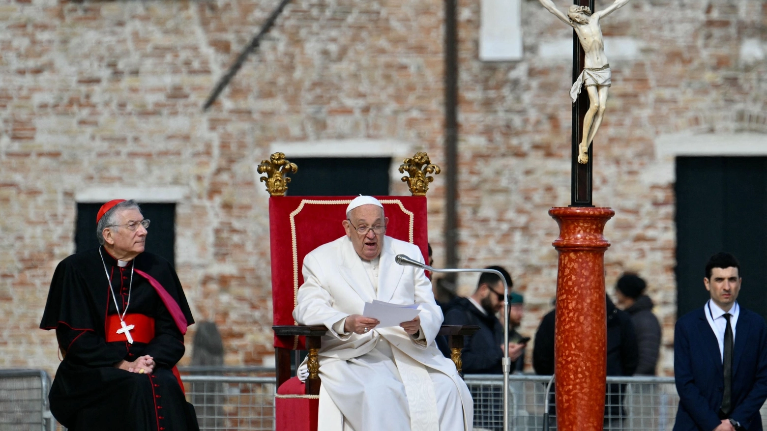 Bergoglio alla Salute ha parlato ai giovani delle diocesi di Venezia e il Triveneto