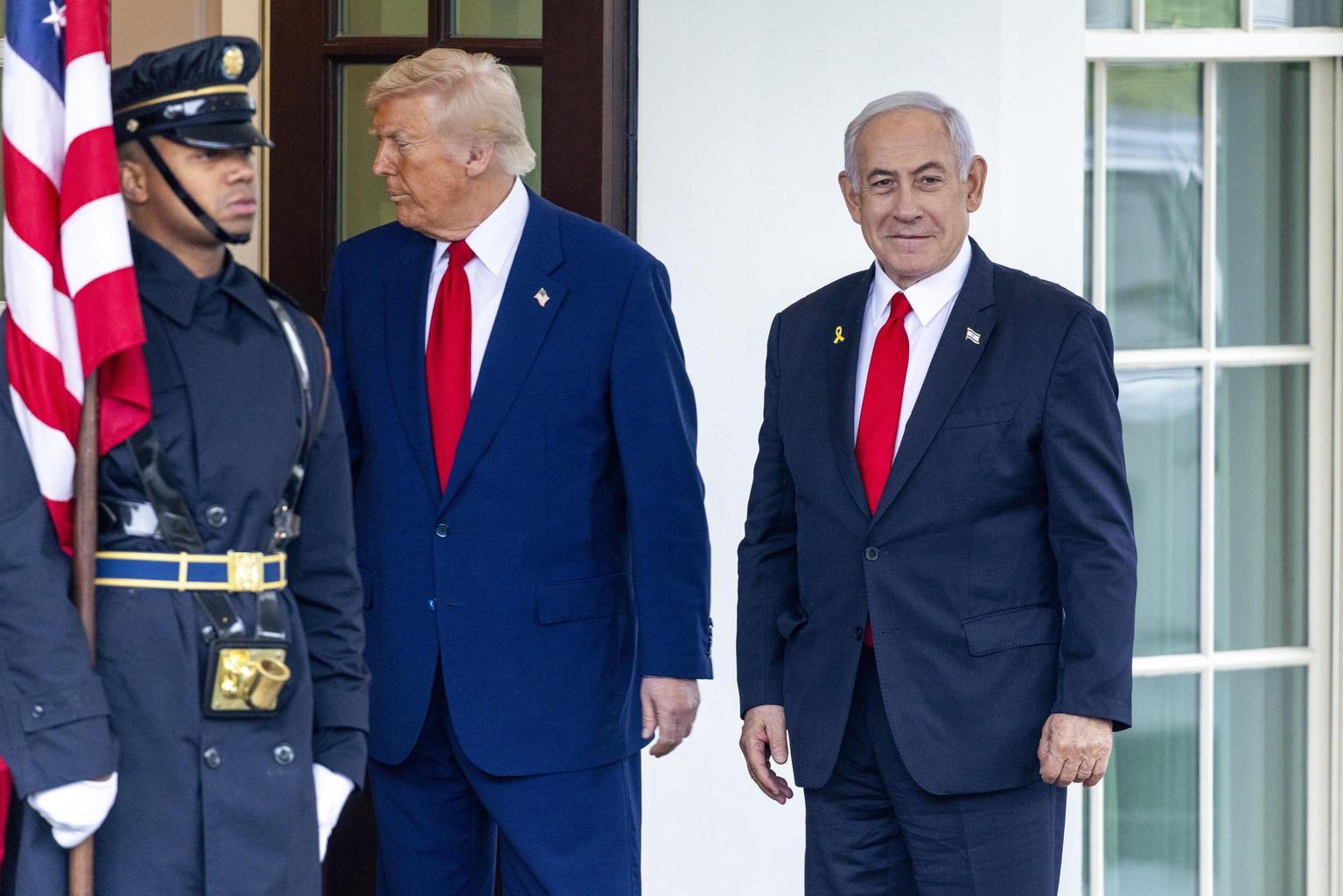 Trump avverte, gli Usa non tollereranno il processo a Netanyahu Trump avverte, gli Usa non tollereranno il processo a Netanyahu