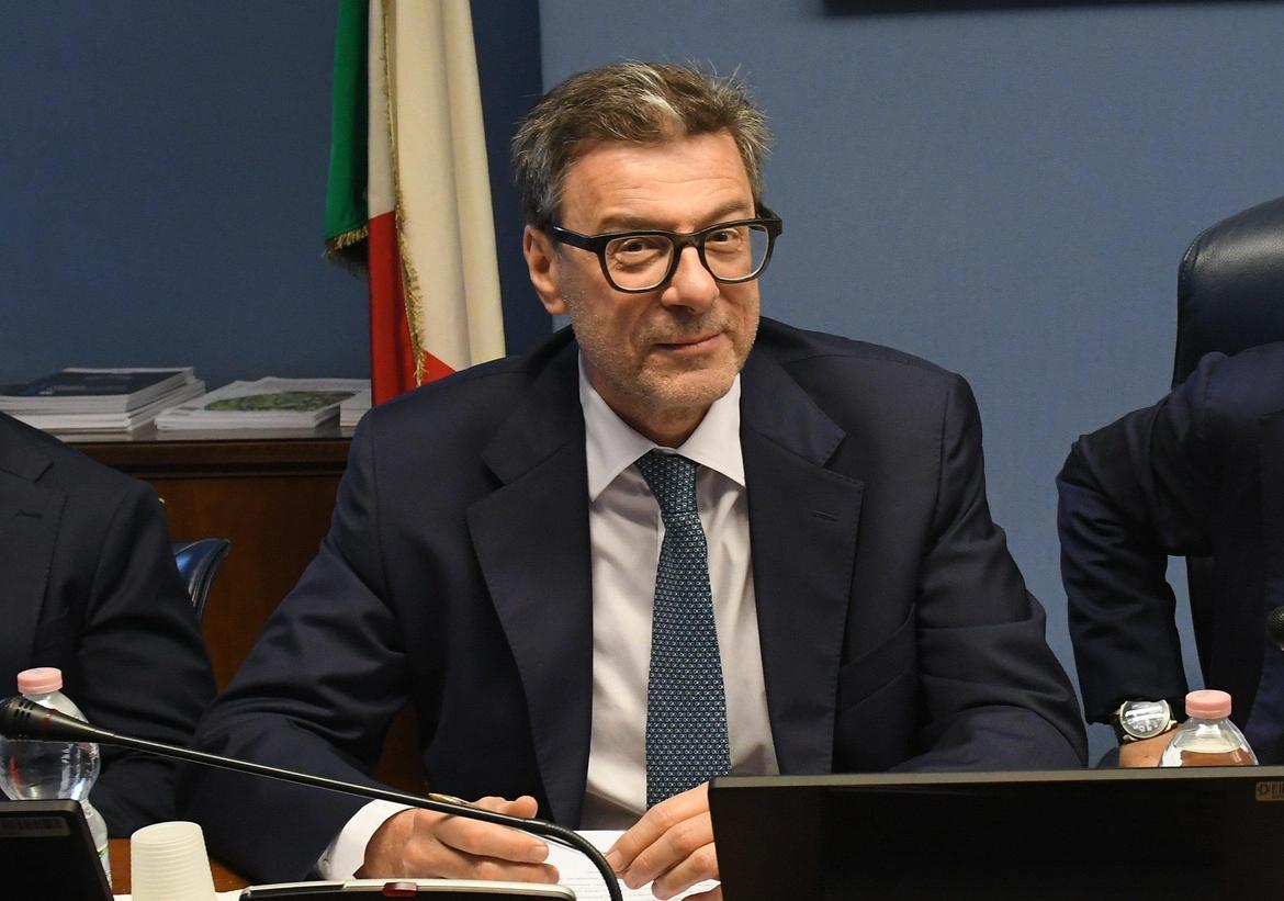 Mps Mediobanca, le condizioni Bce. Giorgetti: ora deciderà il mercato Mps Mediobanca, le condizioni Bce. Giorgetti: ora deciderà il mercato
