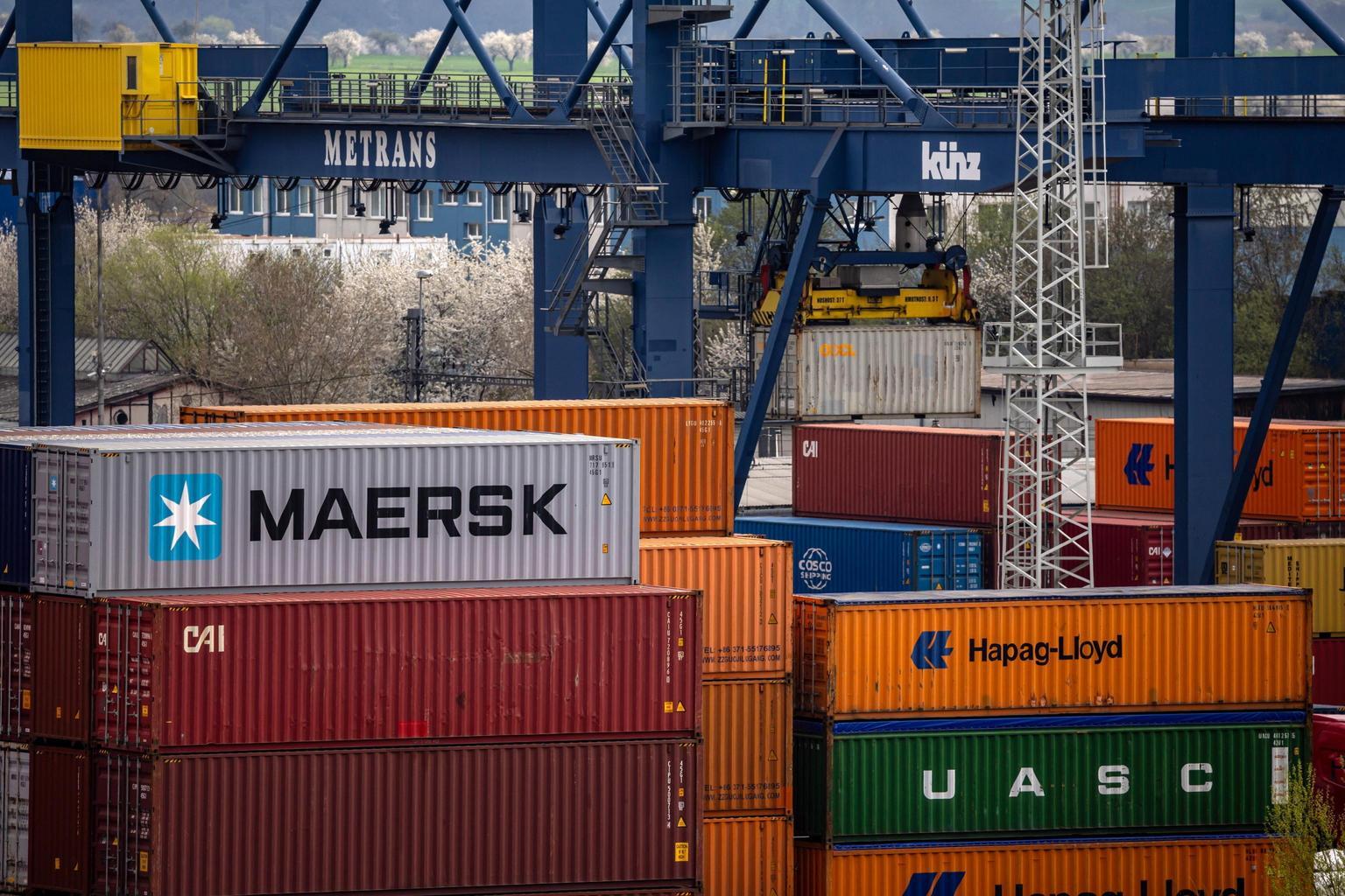 Esportazioni in calo e importazioni in aumento con i paesi extra UE27 ad aprile 2025 Esportazioni in calo e importazioni in aumento con i paesi extra UE27 ad aprile 2025