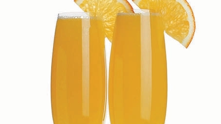 Il cocktail Mimosa è stato   inventato nel 1925 a Parigi