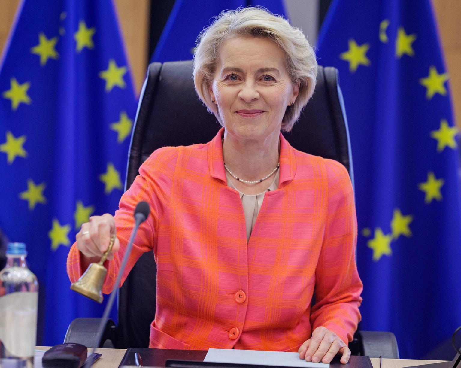 Von der Leyen affronterà giovedì prossimo un voto di sfiducia al Parlamento europeo