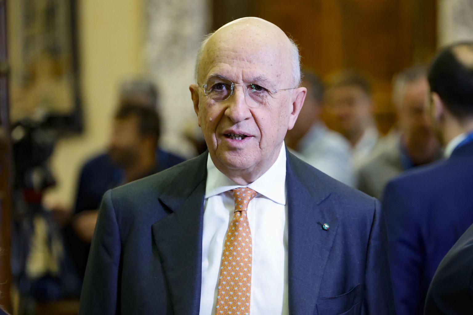 Tassi di Mercato in Calo: Effetti dei Tagli della BCE su Prestiti Bancari e Mutui Tassi di Mercato in Calo: Effetti dei Tagli della BCE su Prestiti Bancari e Mutui
