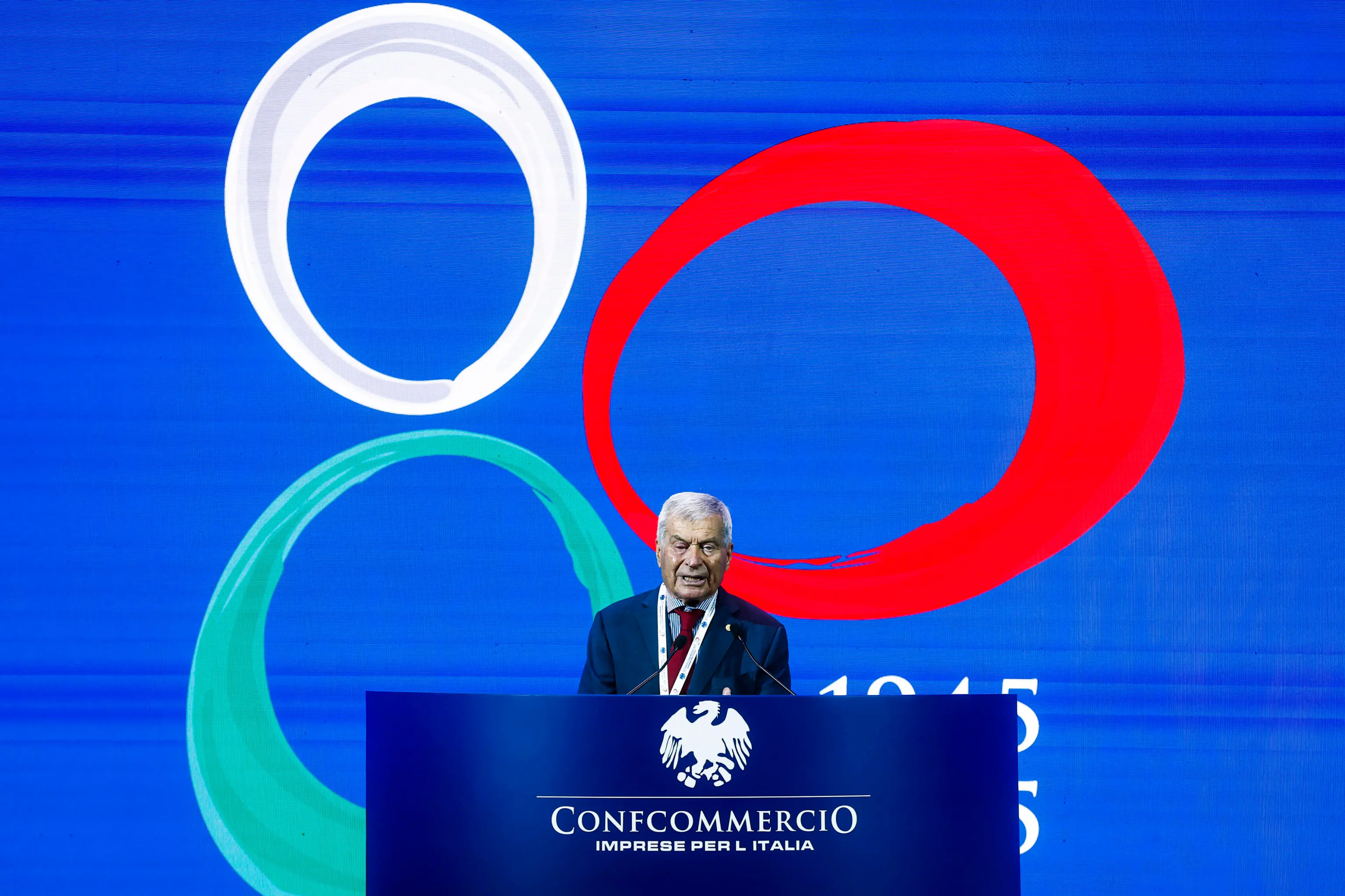 Confcommercio, nel settore mancano 260mila lavoratori
