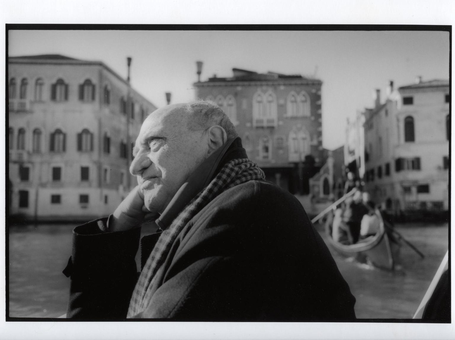 È morto Arnaldo Pomodoro È morto Arnaldo Pomodoro