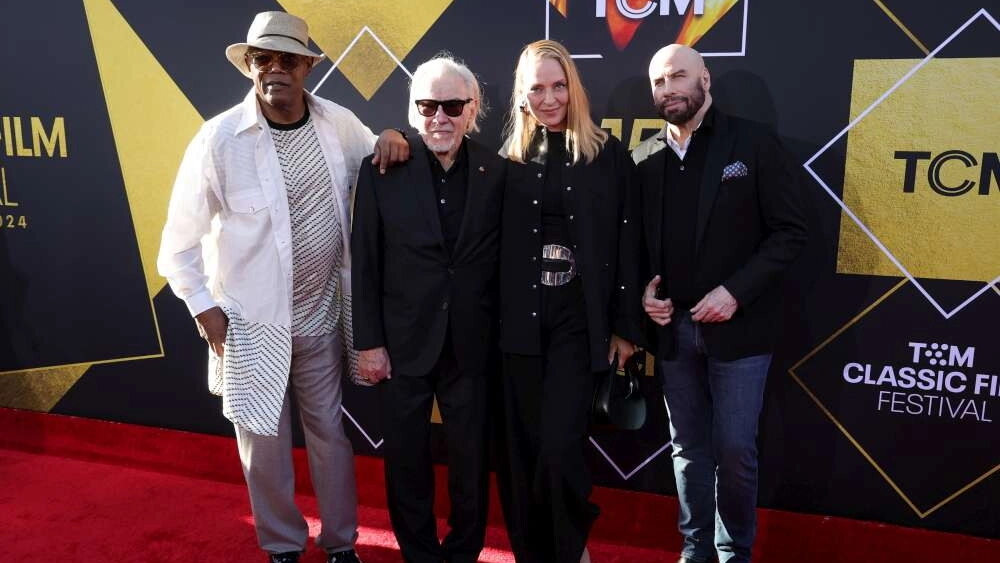 La reunion 2024 di Pulp Fiction: Jackson (75 anni), Keitel (84), Thurman (54), Travolta (70)