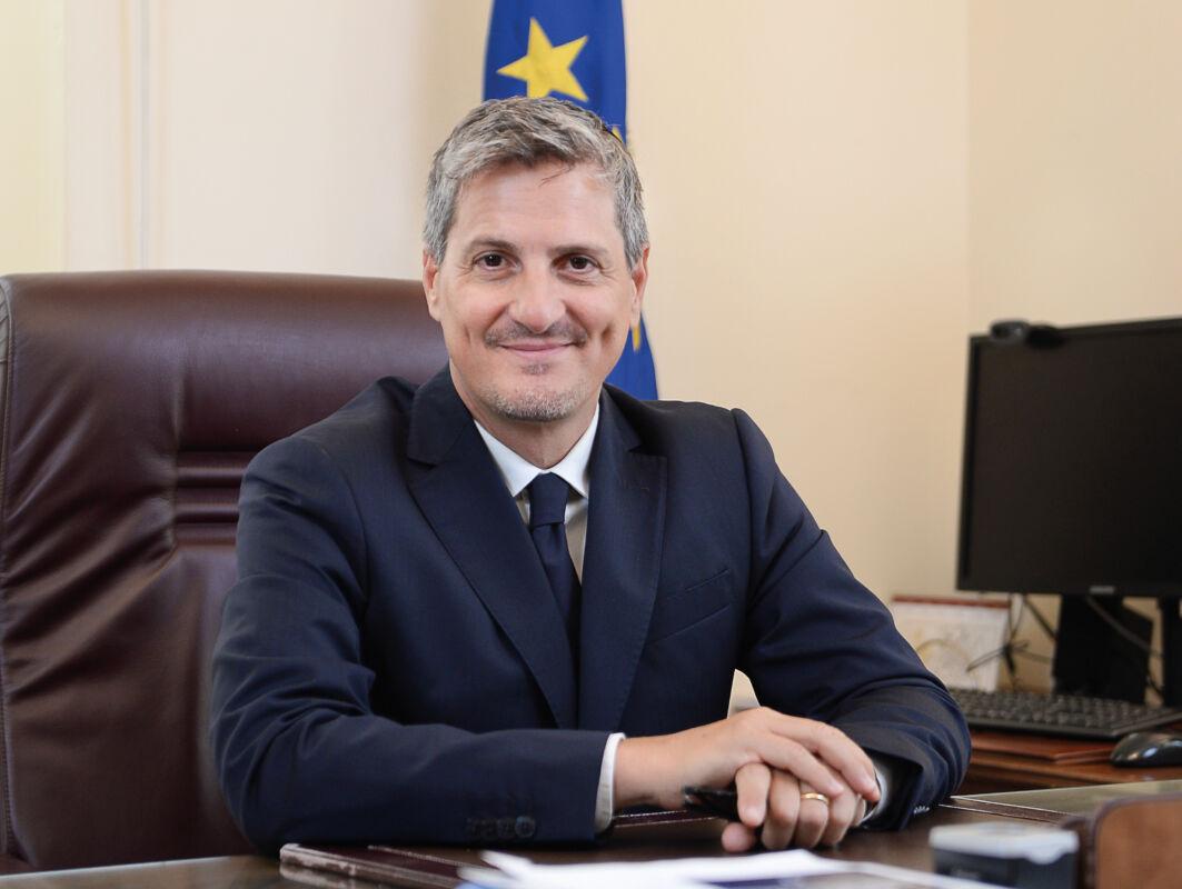 editoria ok ai fondi del governo sostegni a edicole e distributori da Quotidiano.net editoria ok ai fondi del governo sostegni a edicole e distributori