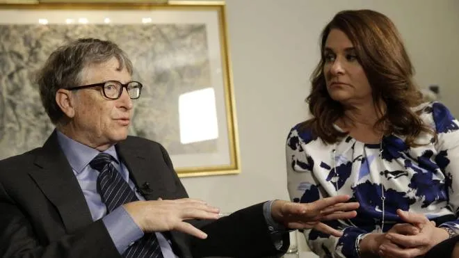 Bill and Melinda Gates talk to reporters about the 2016 annual letter from their foundation, the Bill and Melinda Gates Foundation, in New York, Monday, Feb. 22, 2016. The couple, co-chairs of the largest private foundation in the world, has made a tradition of releasing an annual letter on philanthropy. This year's edition, released Monday, called on the young to be a driving force for innovation and change. (ANSA/AP Photo/Seth Wenig) [CopyrightNotice: Copyright 2016 The Associated Press. All rights reserved. This material may not be published, broadcast, rewritten or redistributed without permission.]