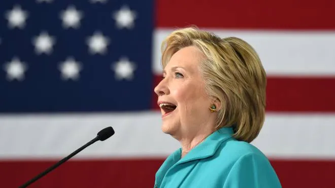 Hillary Clinton, prima candidata donna alla presidenza Usa