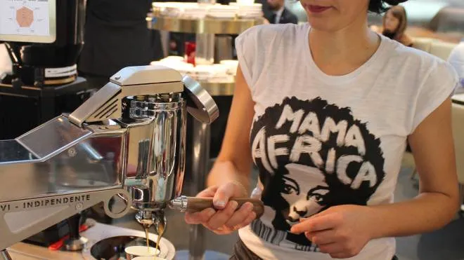 Un’immagine del Caffé Pascucci, torrefazione produttrice del blend Mama Africa