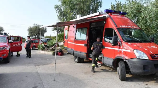 L'UCL (Unit� di Comando Locale) dei vigili del fuoco a cui fanno riferimento tutti i ricercatori del piccolo Gioele a Caronia (Messina), 10 agosto 2020.
ANSA/CARMELO IMBESI