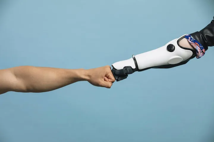 Un robot collaborativo potrebbe ricevere i pazienti, eseguire un tampone. e misurare la temperatura