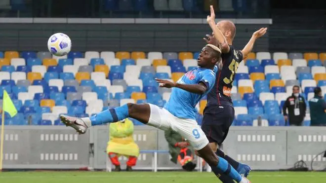 Napoli's forward Victor Osimhen in action during italian Serie A soccer match between SSc Napoli and Genoa CFC at the San Paolo stadium in Naples, 27 September 2020. ANSA / CESARE ABBATE