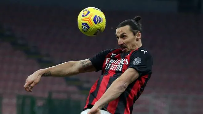 AC Milan�s Zlatan Ibrahimovic jumps for the ball during the Italian serie A soccer match  between Ac Milan and Torino at Giuseppe Meazza stadium in Milan 9 January  2021.
ANSA / MATTEO BAZZI