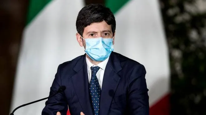 Italian Minister of Health, Roberto Speranza, attends a press conference to illustrate the new measures of the Dpcm (Decree of the President of the Council of Ministers) on the epidemiological emergency from Coronavirus Covid-19 at Chigi Palace in Rome, Italy, 02 March 2021.
ANSA/ROBERTO MONALDO