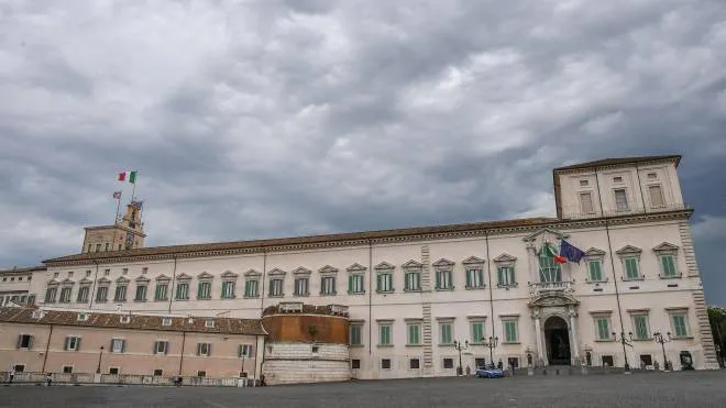 Nuvole nere sopra al Quirinale dove è in programma l'incontro tra Cottarelli e Mattarella per la formazione del governo, Roma, 30 maggio 2018.
ANSA/ALESSANDRO DI MEO